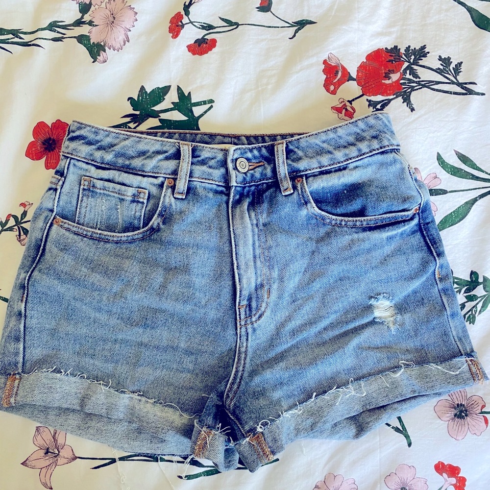 PAC sun mom shorts